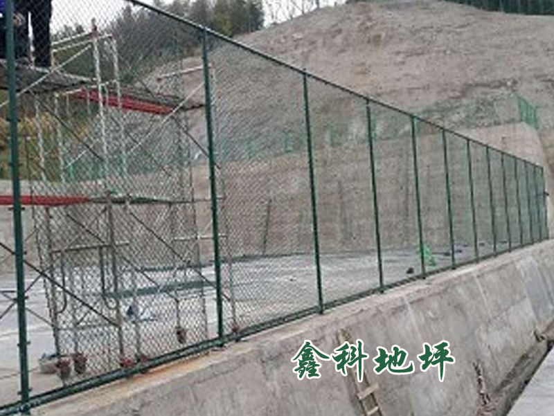 體育場圍網(wǎng)安裝