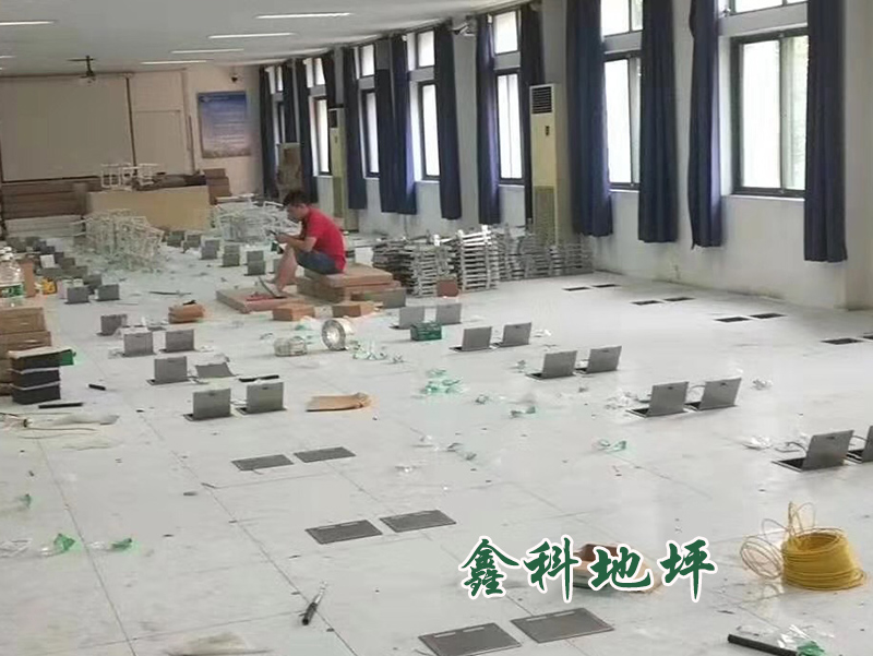 防靜電全鋼活動(dòng)地板